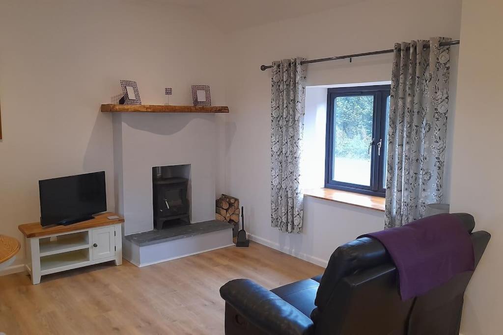 Thornmoor Barn Apartment Lifton ภายนอก รูปภาพ